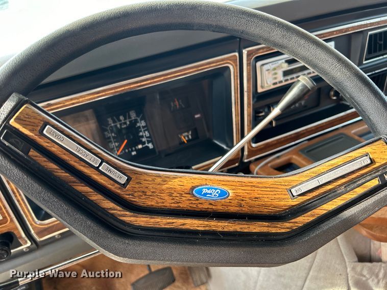image for item DO6648 1989 Ford E350 RV