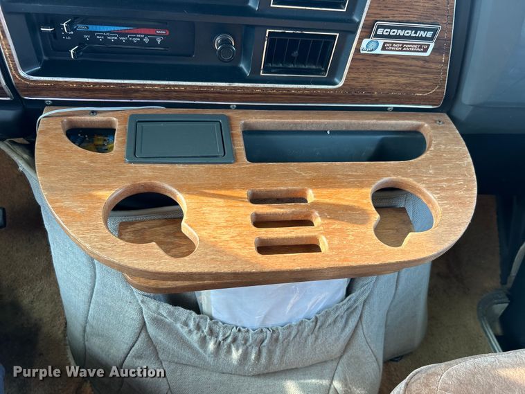 image for item DO6648 1989 Ford E350 RV