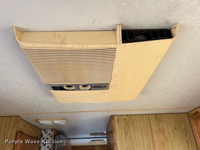 image for item DO6648 1989 Ford E350 RV