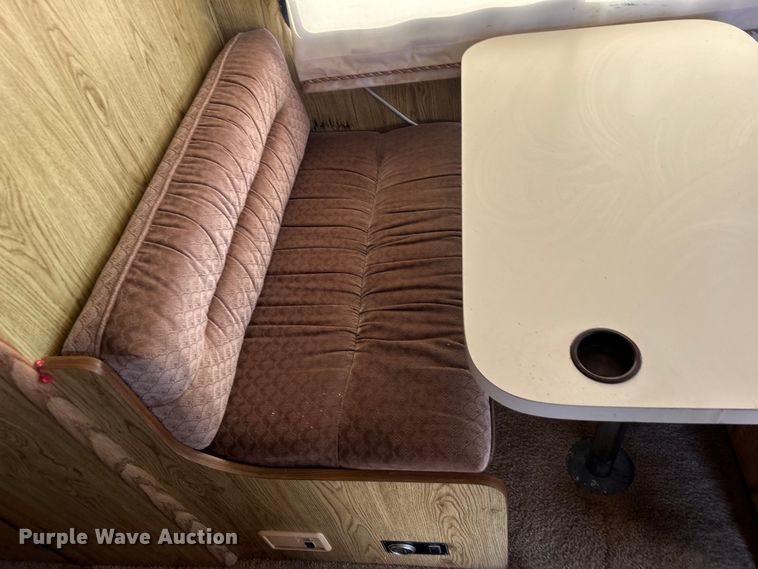 image for item DO6648 1989 Ford E350 RV