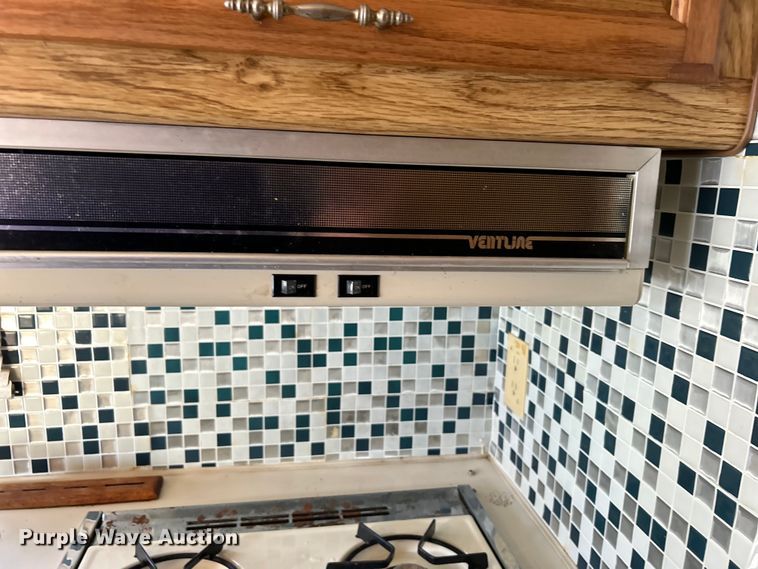 image for item DO6648 1989 Ford E350 RV