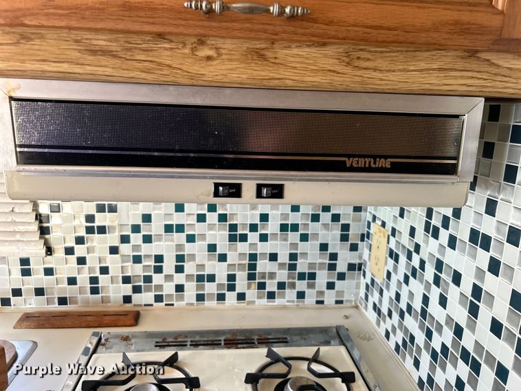 image for item DO6648 1989 Ford E350 RV