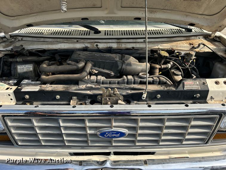 image for item DO6648 1989 Ford E350 RV