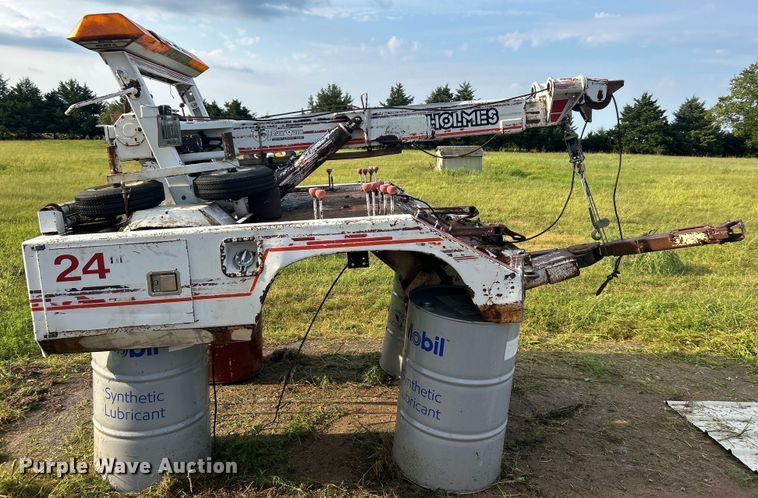 image for item DO6651 Holmes wrecker bed