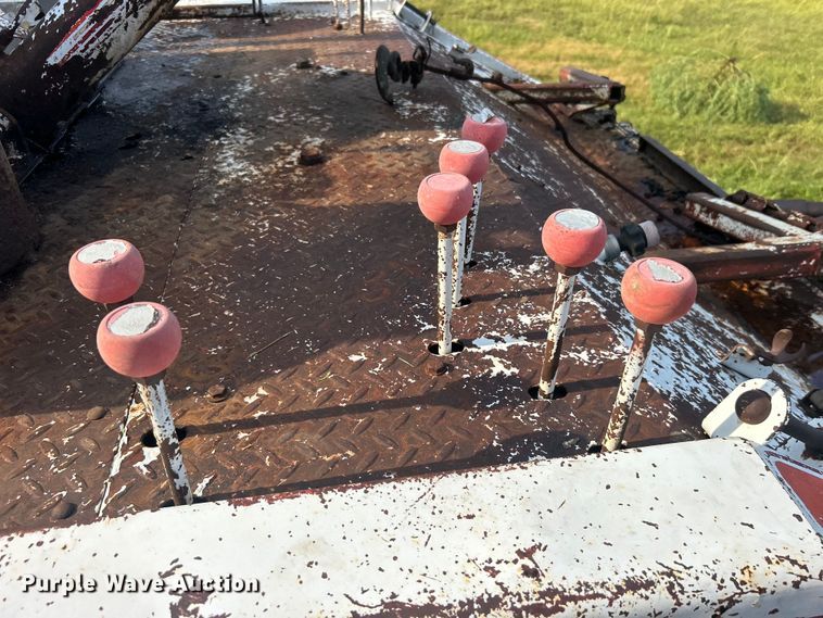 image for item DO6651 Holmes wrecker bed