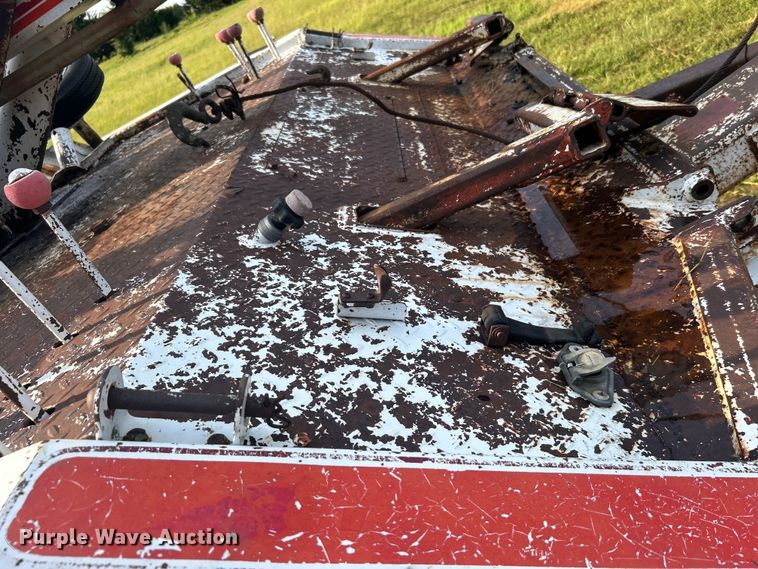 image for item DO6651 Holmes wrecker bed