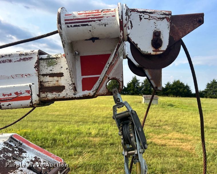 image for item DO6651 Holmes wrecker bed