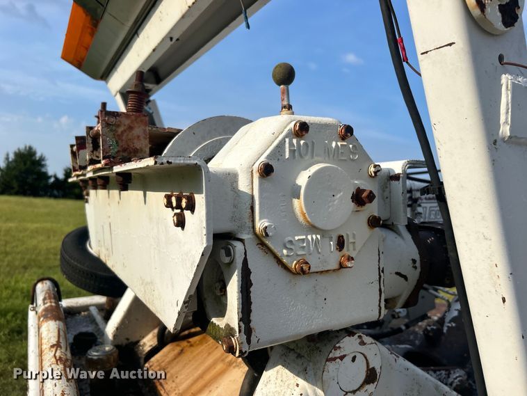 image for item DO6651 Holmes wrecker bed