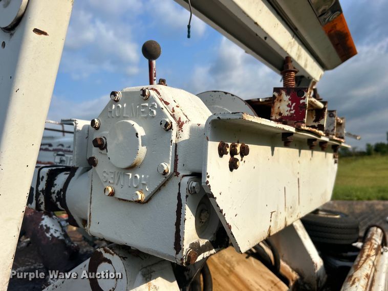 image for item DO6651 Holmes wrecker bed