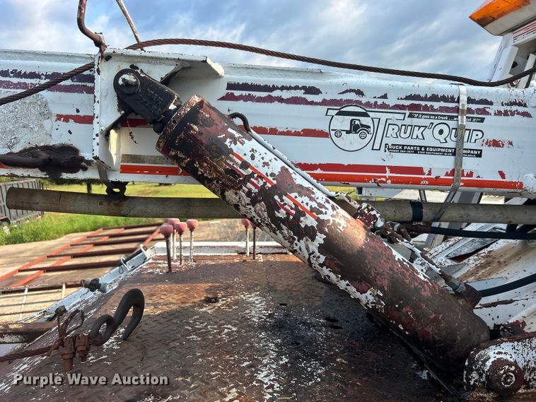 image for item DO6651 Holmes wrecker bed