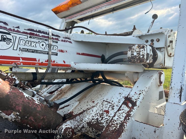 image for item DO6651 Holmes wrecker bed