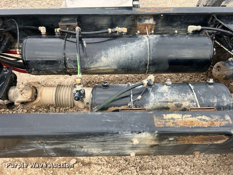 image for item DO6655 2019 Kenworth T370 truck cab and chassis