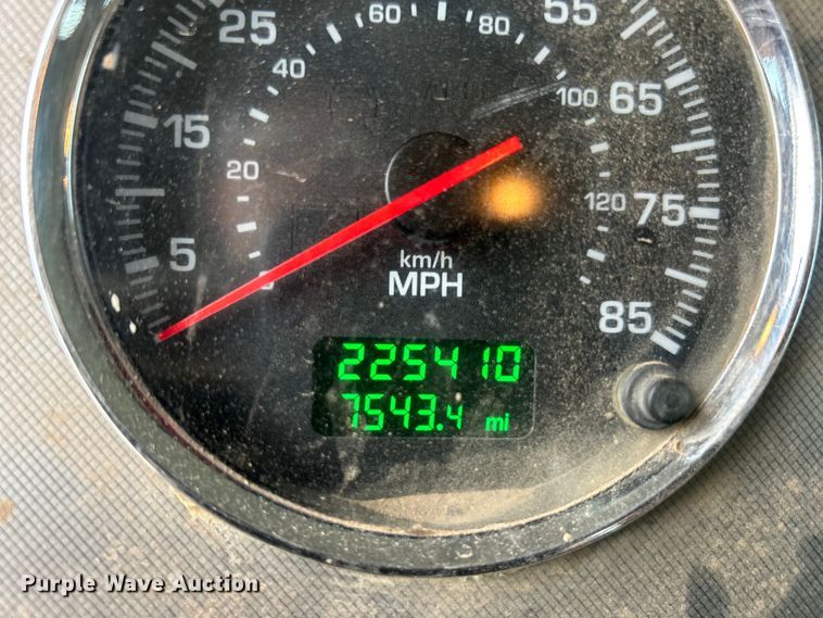 image for item DO6655 2019 Kenworth T370 truck cab and chassis