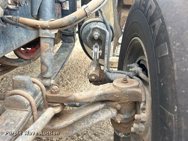 image for item DO6655 2019 Kenworth T370 truck cab and chassis