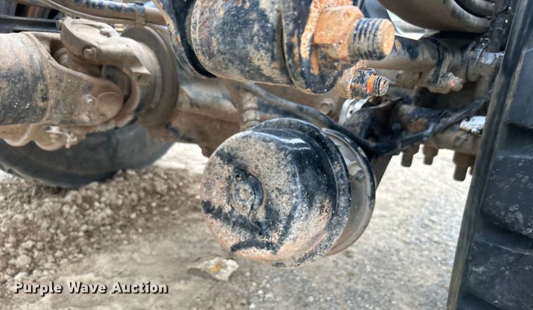 image for item DO6655 2019 Kenworth T370 truck cab and chassis