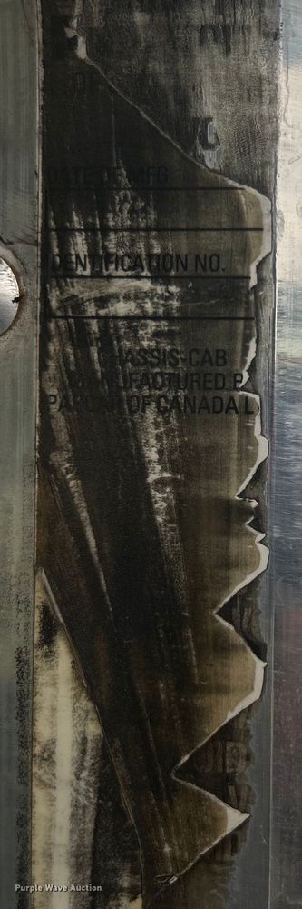 image for item DO6655 2019 Kenworth T370 truck cab and chassis