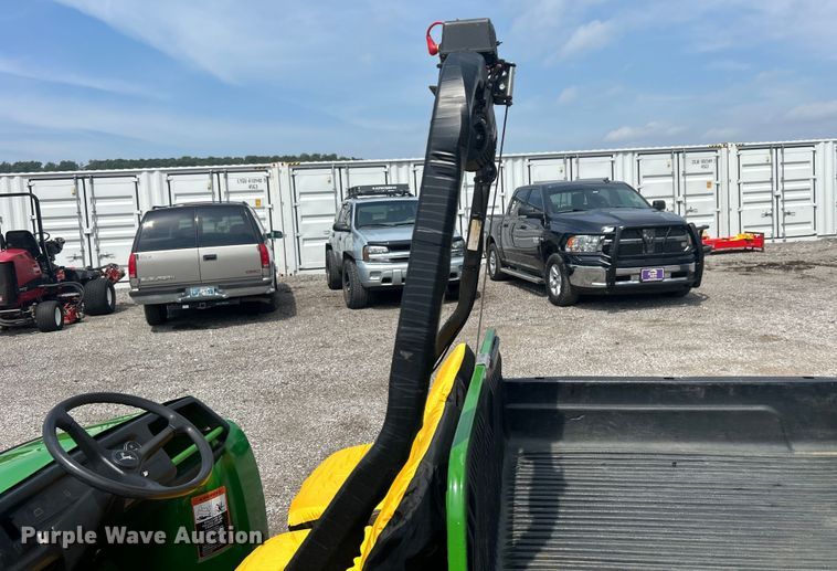 image for item DO6667 1999 John Deere Gator 6x4 utility vehicle