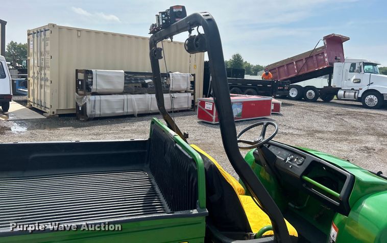 image for item DO6667 1999 John Deere Gator 6x4 utility vehicle