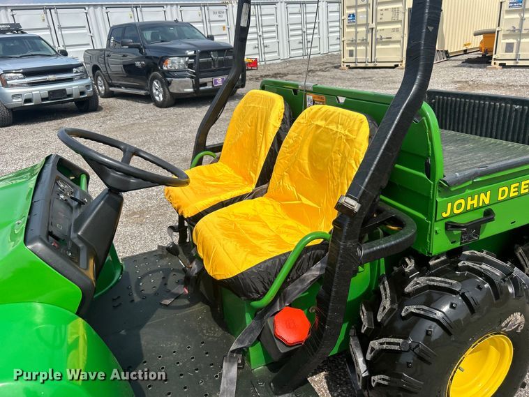 image for item DO6667 1999 John Deere Gator 6x4 utility vehicle