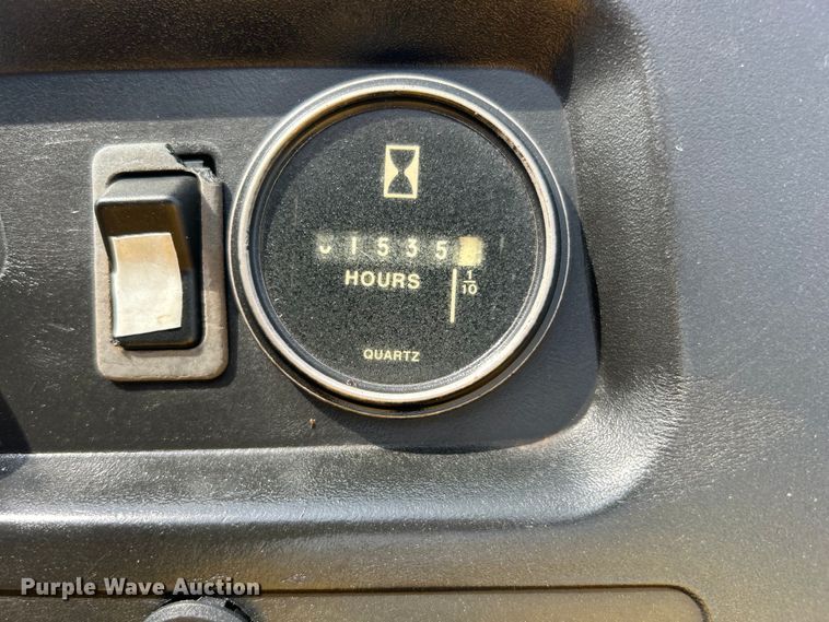 image for item DO6667 1999 John Deere Gator 6x4 utility vehicle