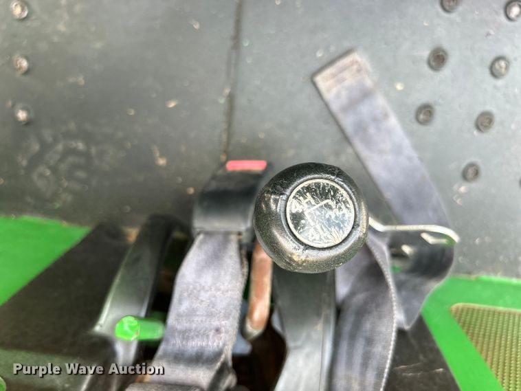 image for item DO6667 1999 John Deere Gator 6x4 utility vehicle