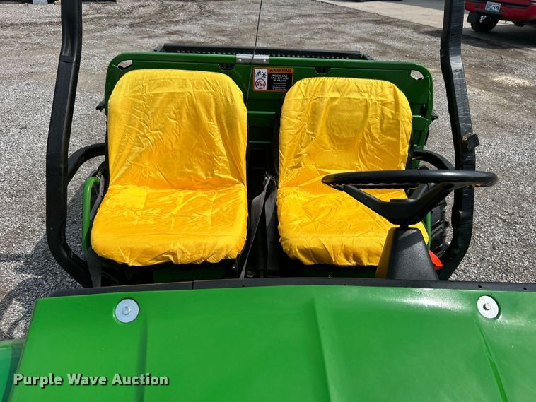 image for item DO6667 1999 John Deere Gator 6x4 utility vehicle
