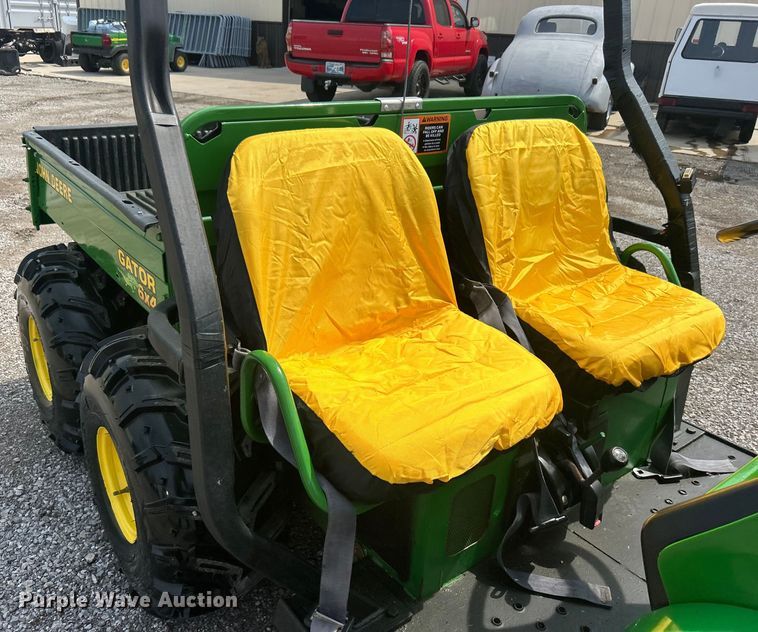image for item DO6667 1999 John Deere Gator 6x4 utility vehicle