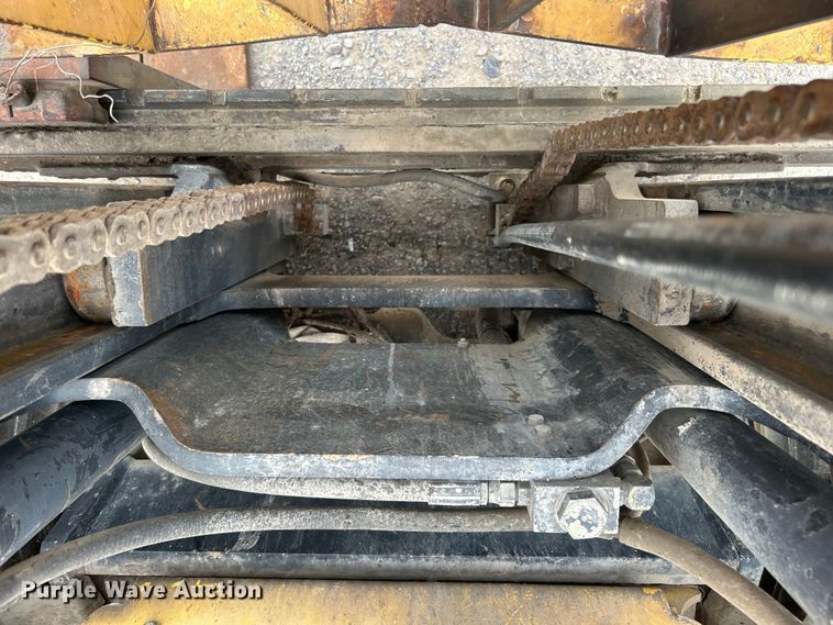 image for item DO6673 Hyster H80XM forklift