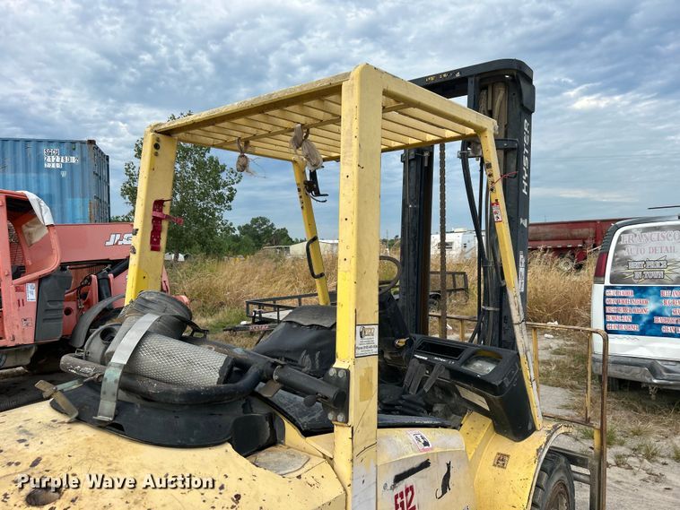 image for item DO6673 Hyster H80XM forklift
