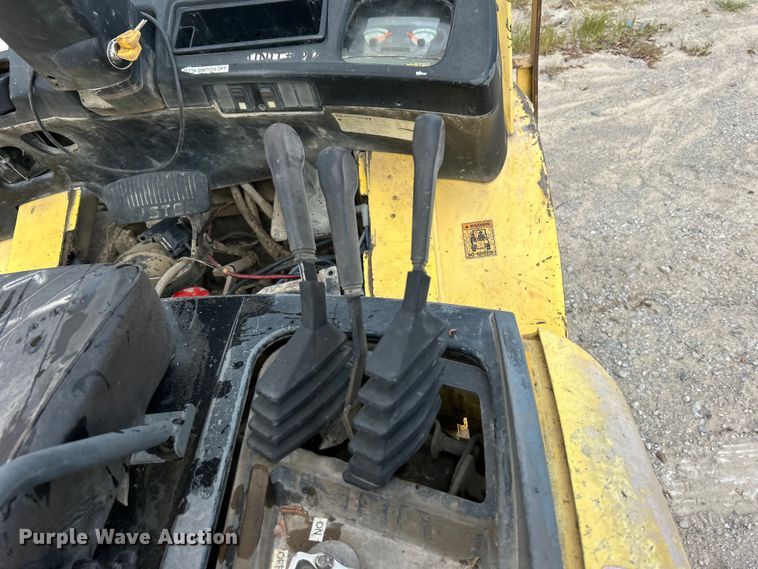 image for item DO6673 Hyster H80XM forklift