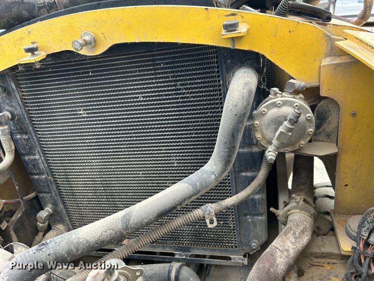 image for item DO6673 Hyster H80XM forklift