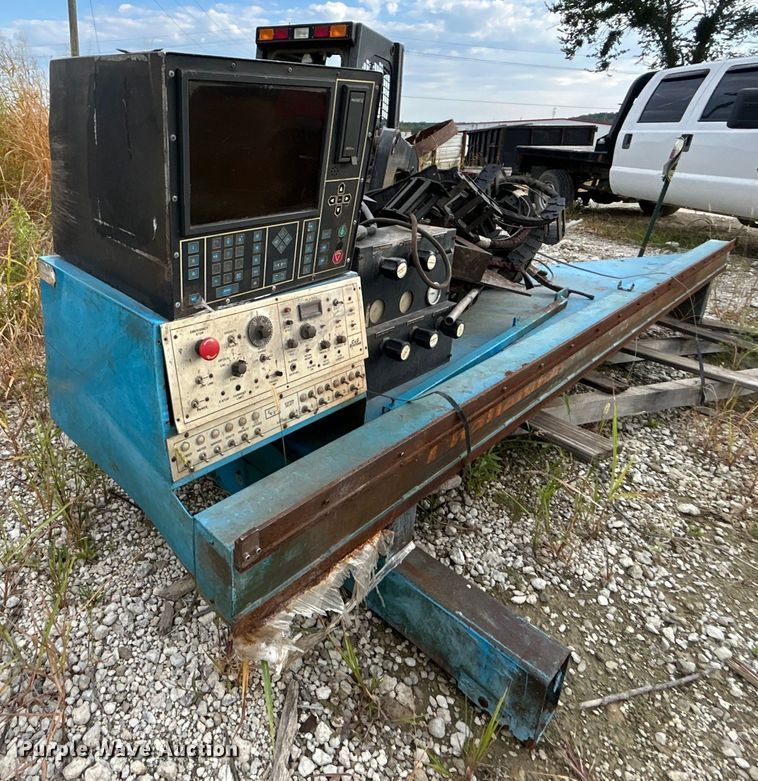 image for item DO6680 Cleveland Machine Tools Challenger NNC3-09799-0 plasma cutting system