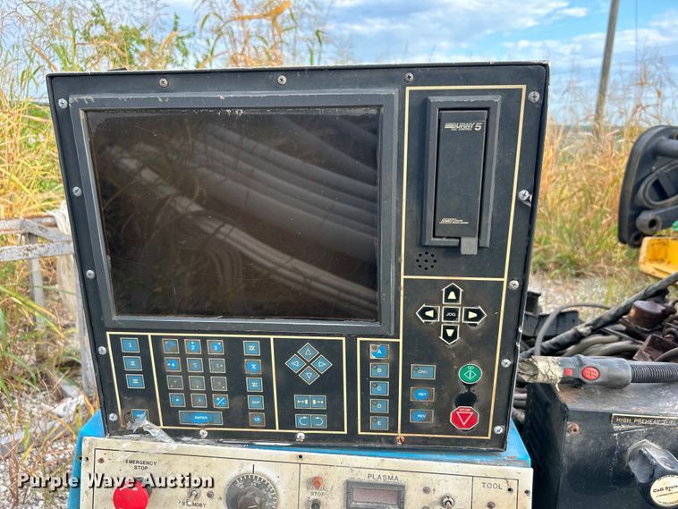 image for item DO6680 Cleveland Machine Tools Challenger NNC3-09799-0 plasma cutting system