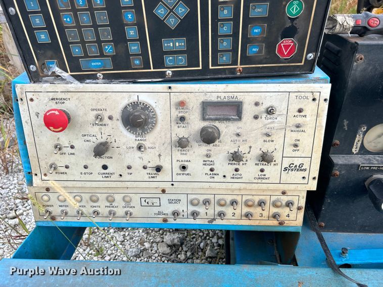 image for item DO6680 Cleveland Machine Tools Challenger NNC3-09799-0 plasma cutting system