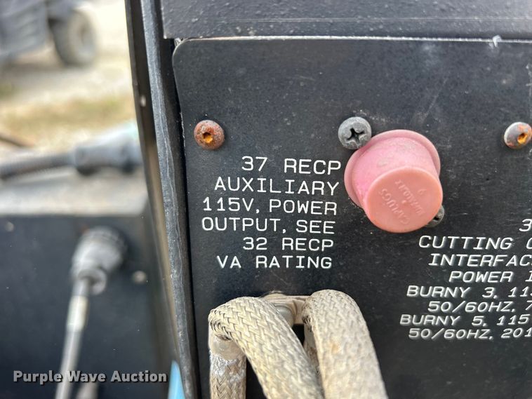 image for item DO6680 Cleveland Machine Tools Challenger NNC3-09799-0 plasma cutting system