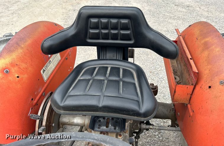 image for item DO6700 1979 Massey Ferguson 245 tractor