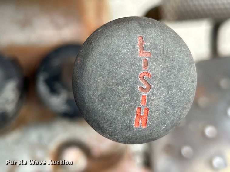 image for item DO6700 1979 Massey Ferguson 245 tractor