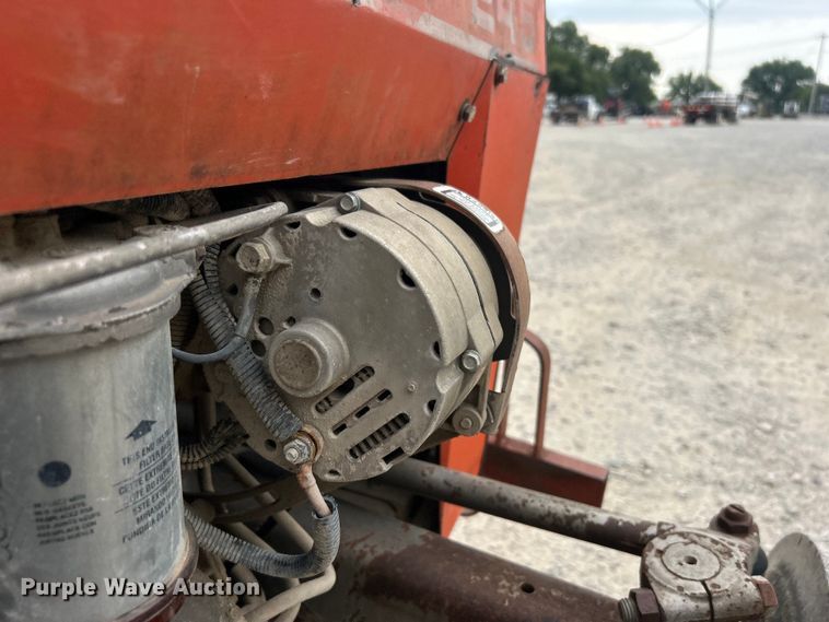 image for item DO6700 1979 Massey Ferguson 245 tractor