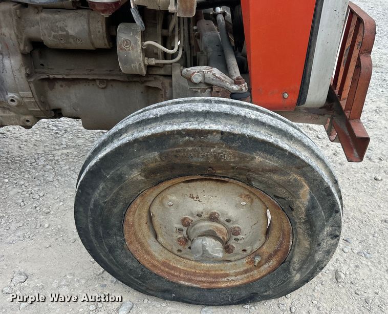 image for item DO6700 1979 Massey Ferguson 245 tractor