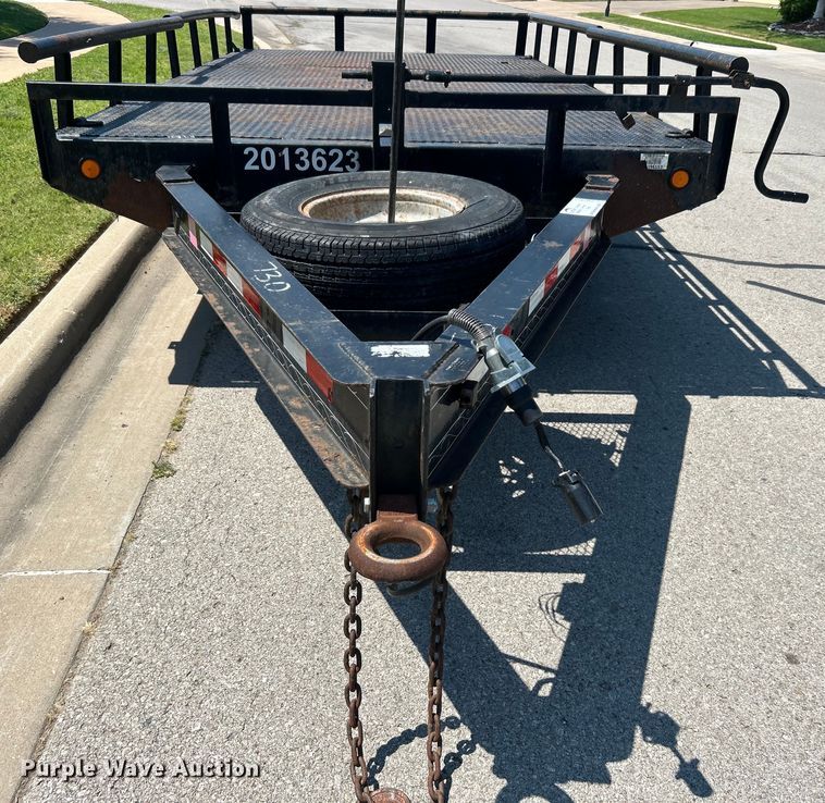 image for item DO7454 2013 PJ Trailers utility trailer