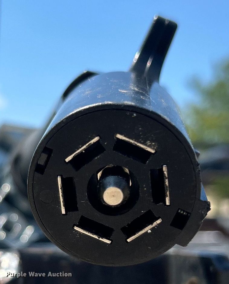 image for item DO7454 2013 PJ Trailers utility trailer