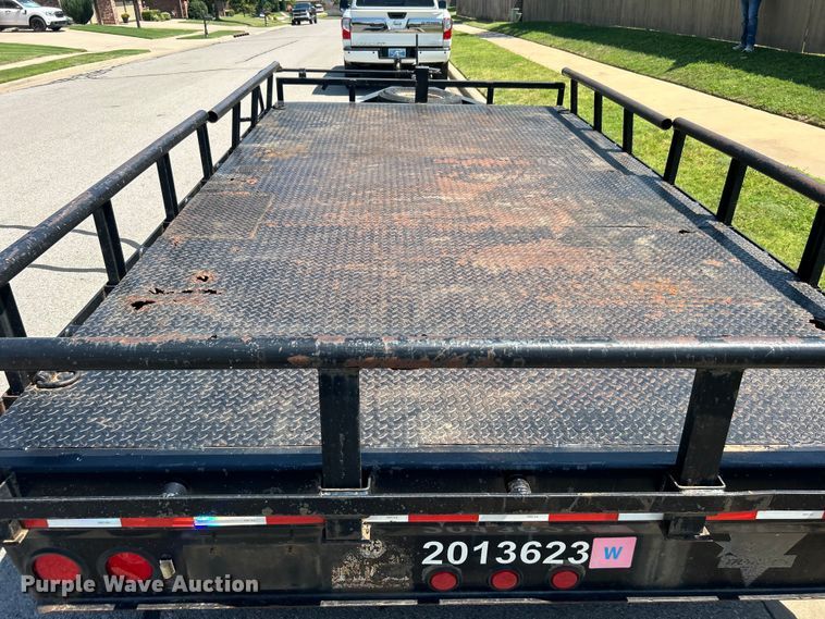 image for item DO7454 2013 PJ Trailers utility trailer