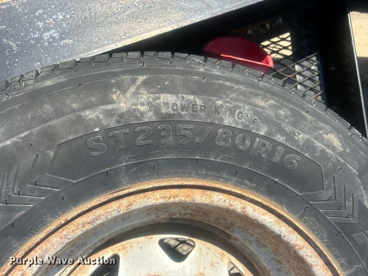 image for item DO7454 2013 PJ Trailers utility trailer