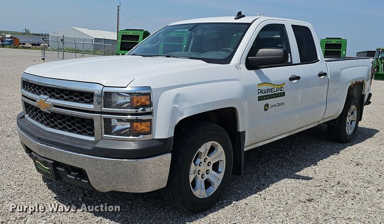 image for item DP6511 2015 Chevrolet Silverado 1500 Double Cab pickup truck