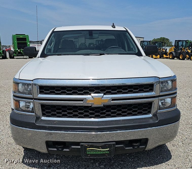 image for item DP6511 2015 Chevrolet Silverado 1500 Double Cab pickup truck