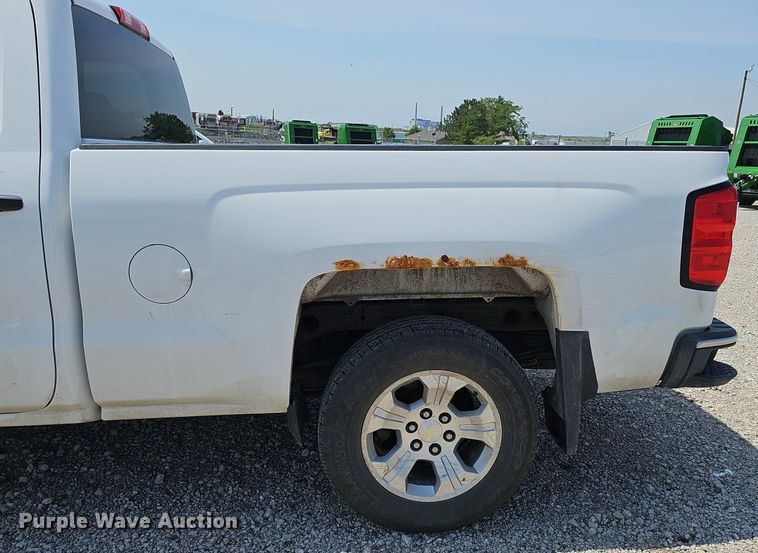 image for item DP6511 2015 Chevrolet Silverado 1500 Double Cab pickup truck
