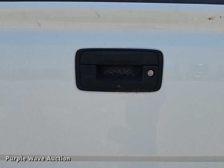 image for item DP6511 2015 Chevrolet Silverado 1500 Double Cab pickup truck