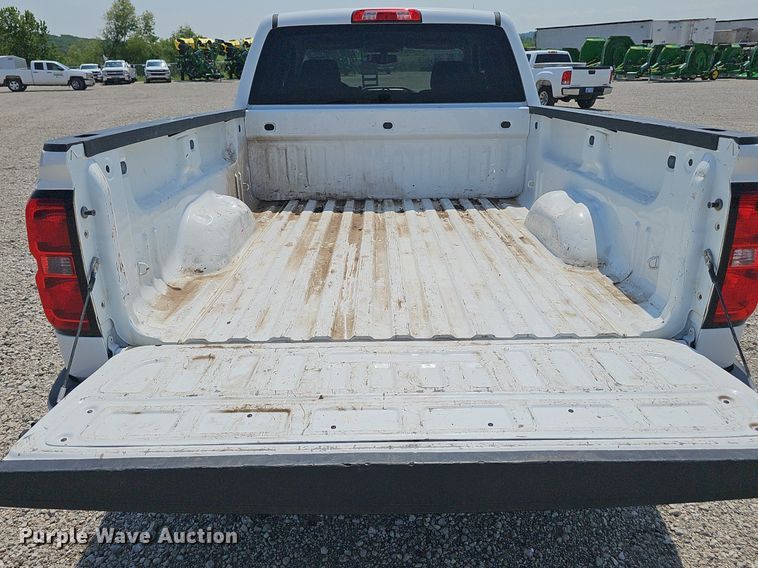 image for item DP6511 2015 Chevrolet Silverado 1500 Double Cab pickup truck