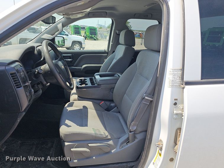 image for item DP6511 2015 Chevrolet Silverado 1500 Double Cab pickup truck