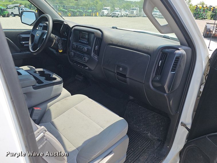 image for item DP6511 2015 Chevrolet Silverado 1500 Double Cab pickup truck